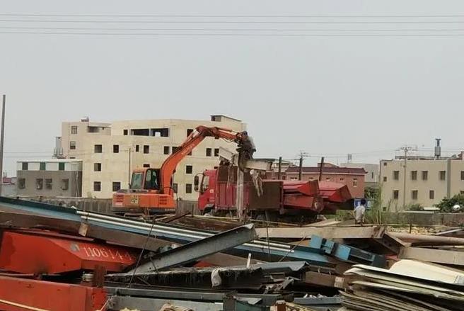 建筑工程施工合同的内容涵盖哪些方面？建筑合同转包是否合法？